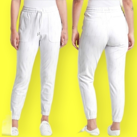ATHLETA Farallin Printed Joggers White with soft gray print. Athleisure Sz 0 w26 - Picture 11 of 12
